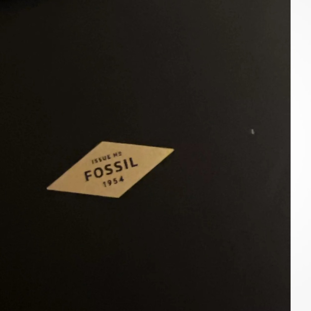 FOSSIL Agenda/ Notebook - Picture 10 of 10